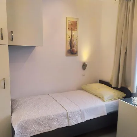 Rimbaldo Apartments Krk Town Extérieur photo